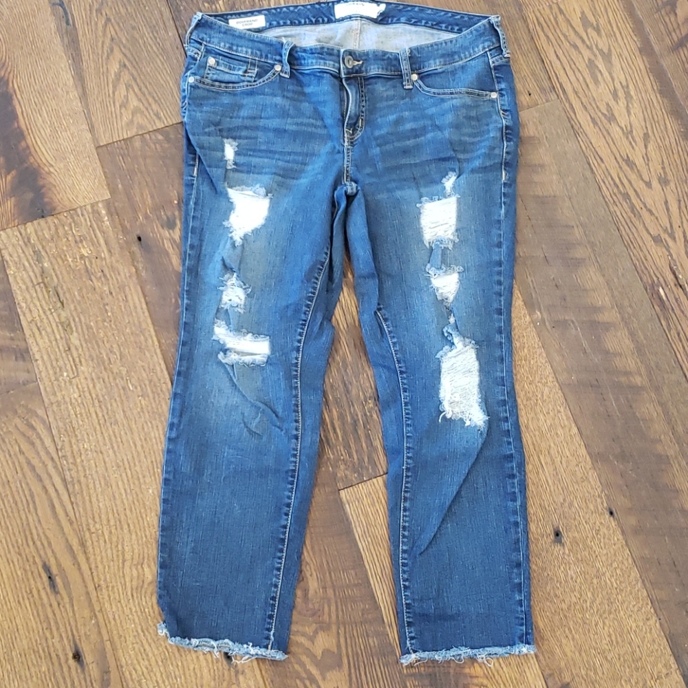 Torrid Boyfriend Crop Jeans Size 16